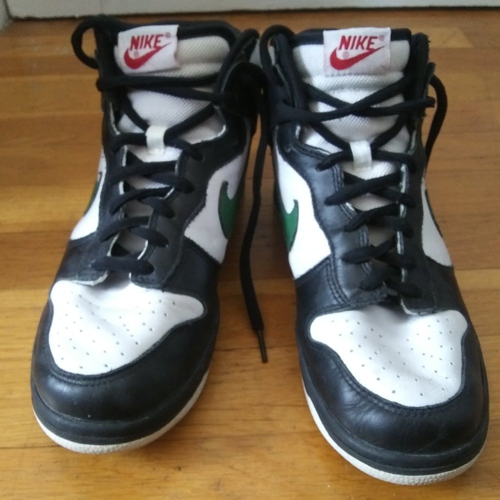 Nike Dunk High "Un-Heineken" White Black Pine Green